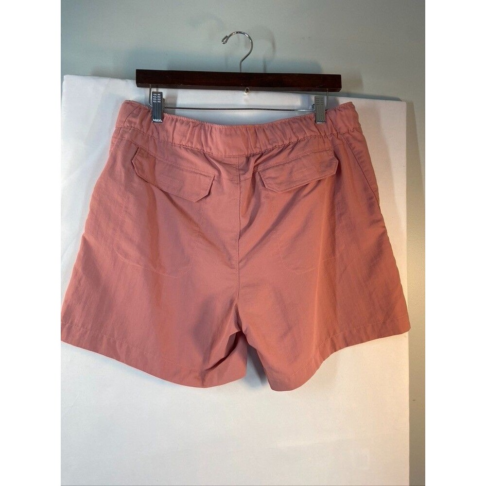 THE NORTH FACE WOMENS SZ LARGE PINK WITH BUCKLE 6 IN INSEAM HIKING SHORTS - Picture 3 of 4